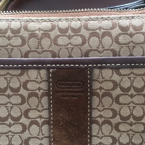 Messenger crossbody bag - Picture 3 of 3